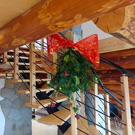 Wellness Srub U Holubů Ferienhaus *